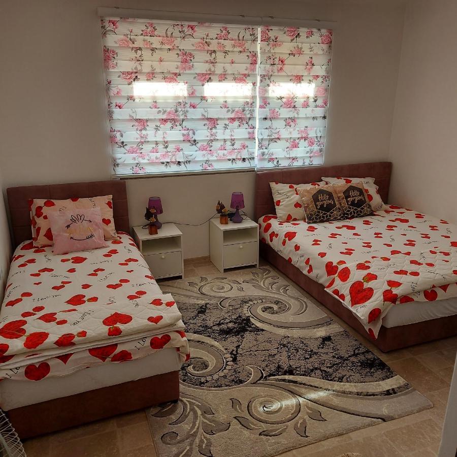 Lovely, Neat And Quite Apartment Dalia, Private Parking SJJ Extérieur photo